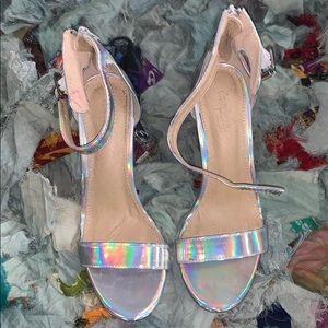 Holographic heels